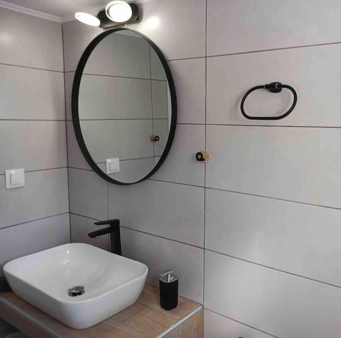 Happy Home Леонидион Экстерьер фото